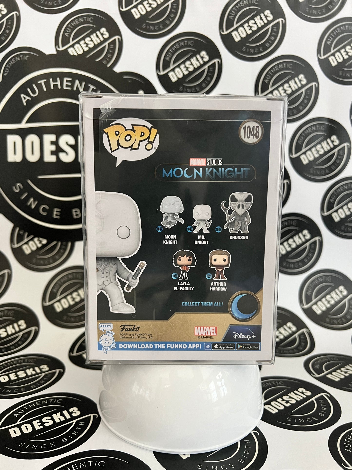 Funko Pop! Marvel Studios Moon Knight #1048 Mr. Knight W/Protector