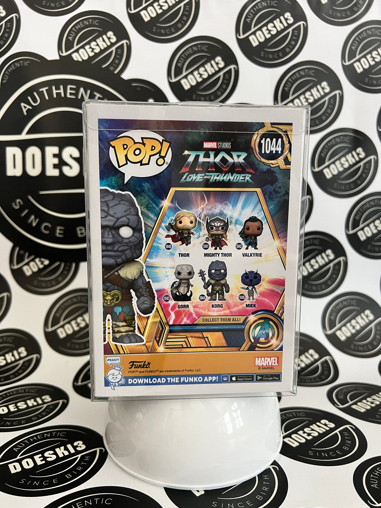 Funko Pop! Marvel Thor Love & Thunder - Korg #1044 W/Protector
