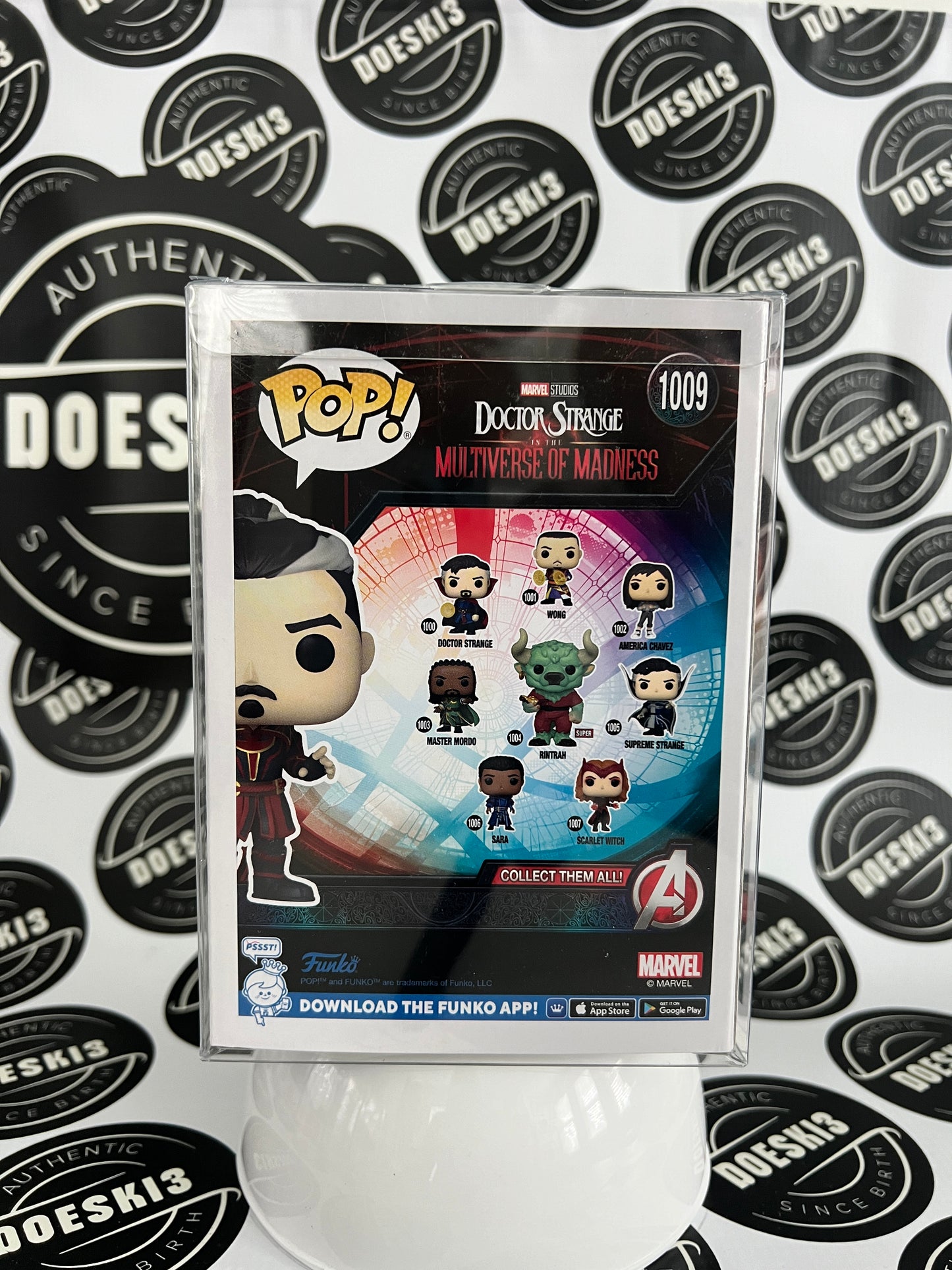 Funko Pop Multiverse of Madness : Defender Strange #1009 Walmart Exclusive W/Protector