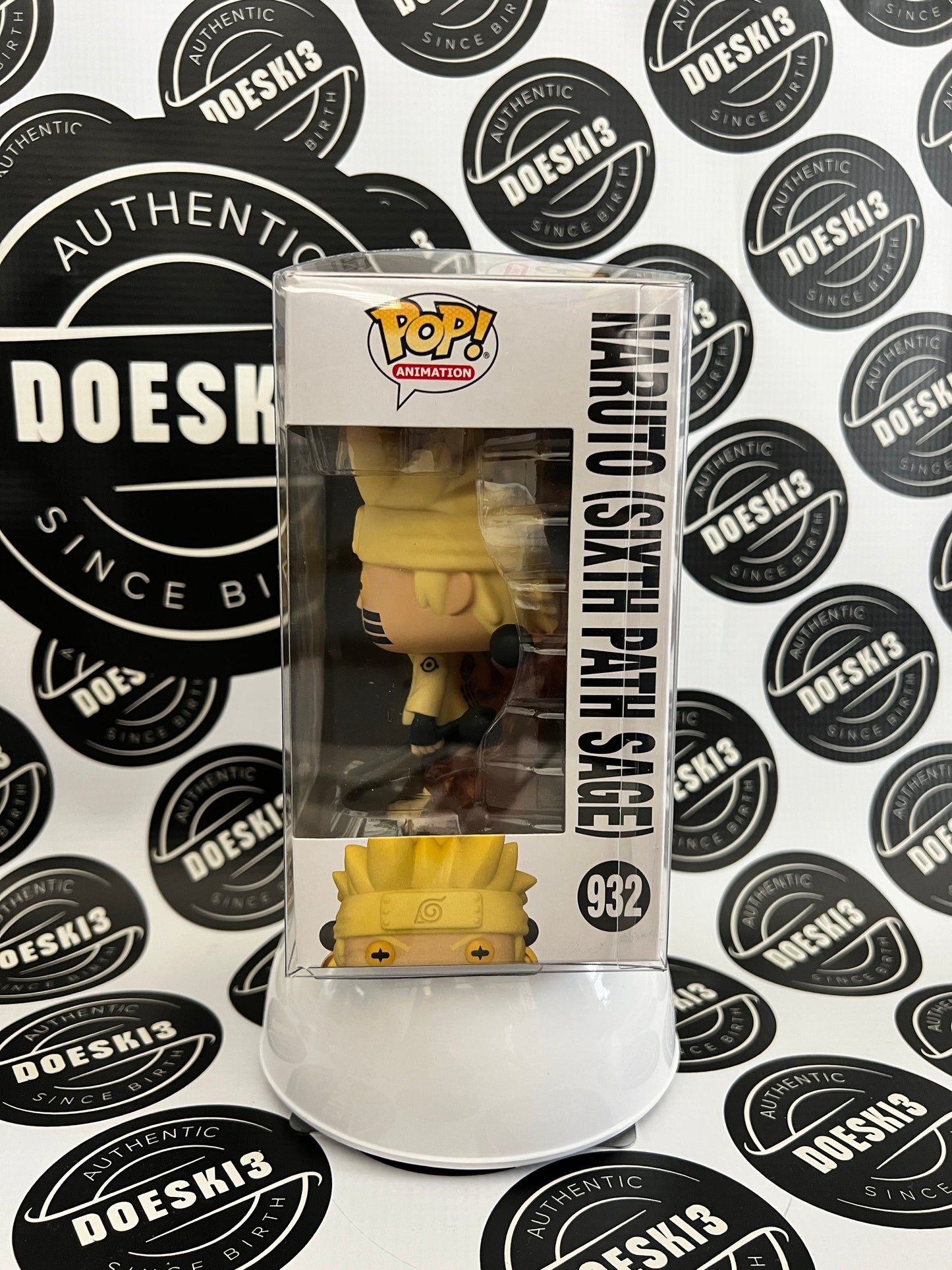 Funko Pop! Naruto Shipuden Naruto (Sixth Path Sage) #932 W/Protector