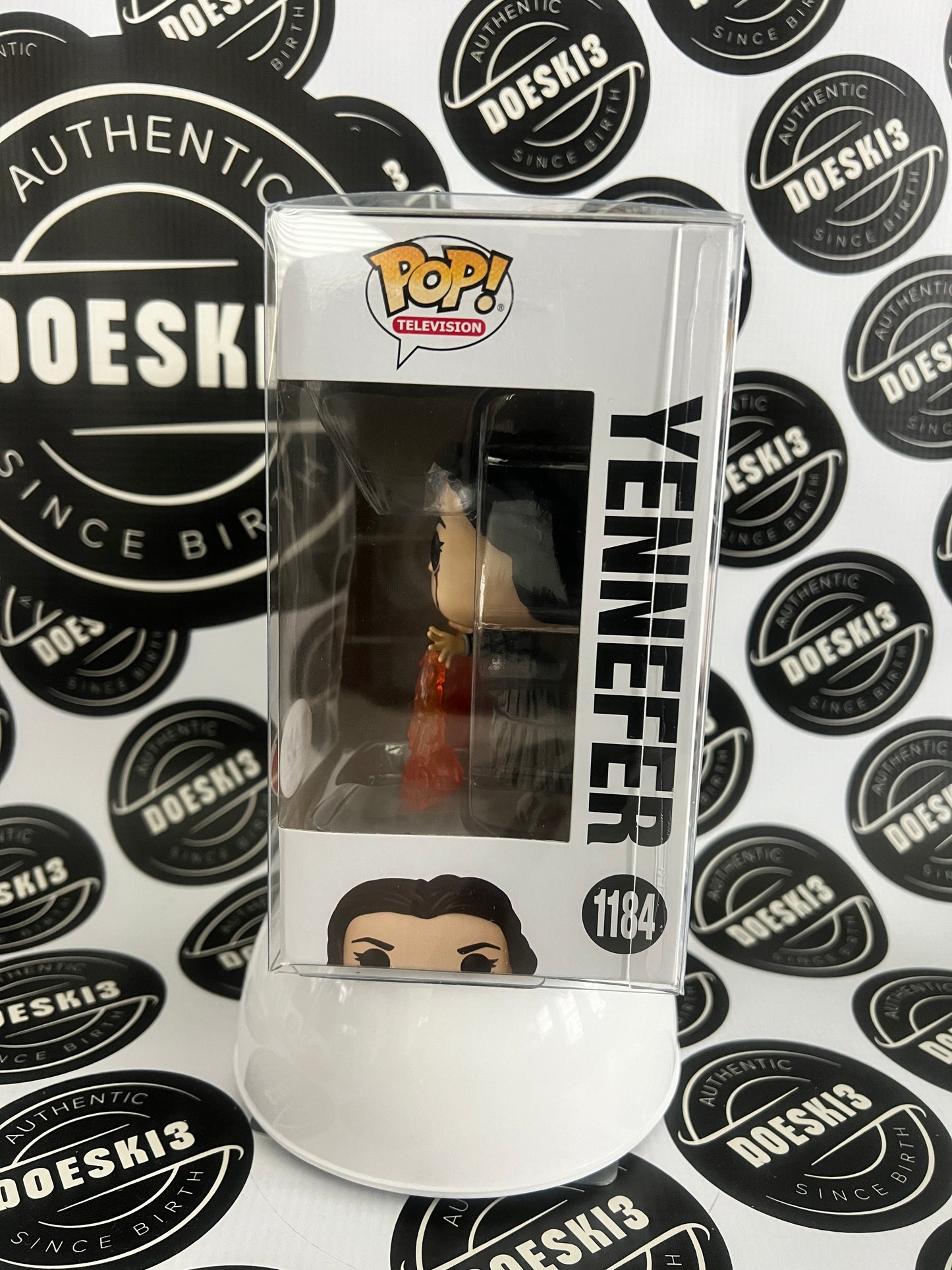 Funko Pop! Television The Witcher Yennefer #1184 (2nd & Charles Exclusive) W/Protector