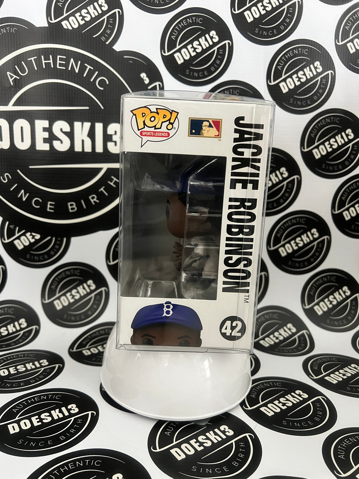 Funko Pop! MLB Legends Dodgers Jackie Robinson #42 W/Protector