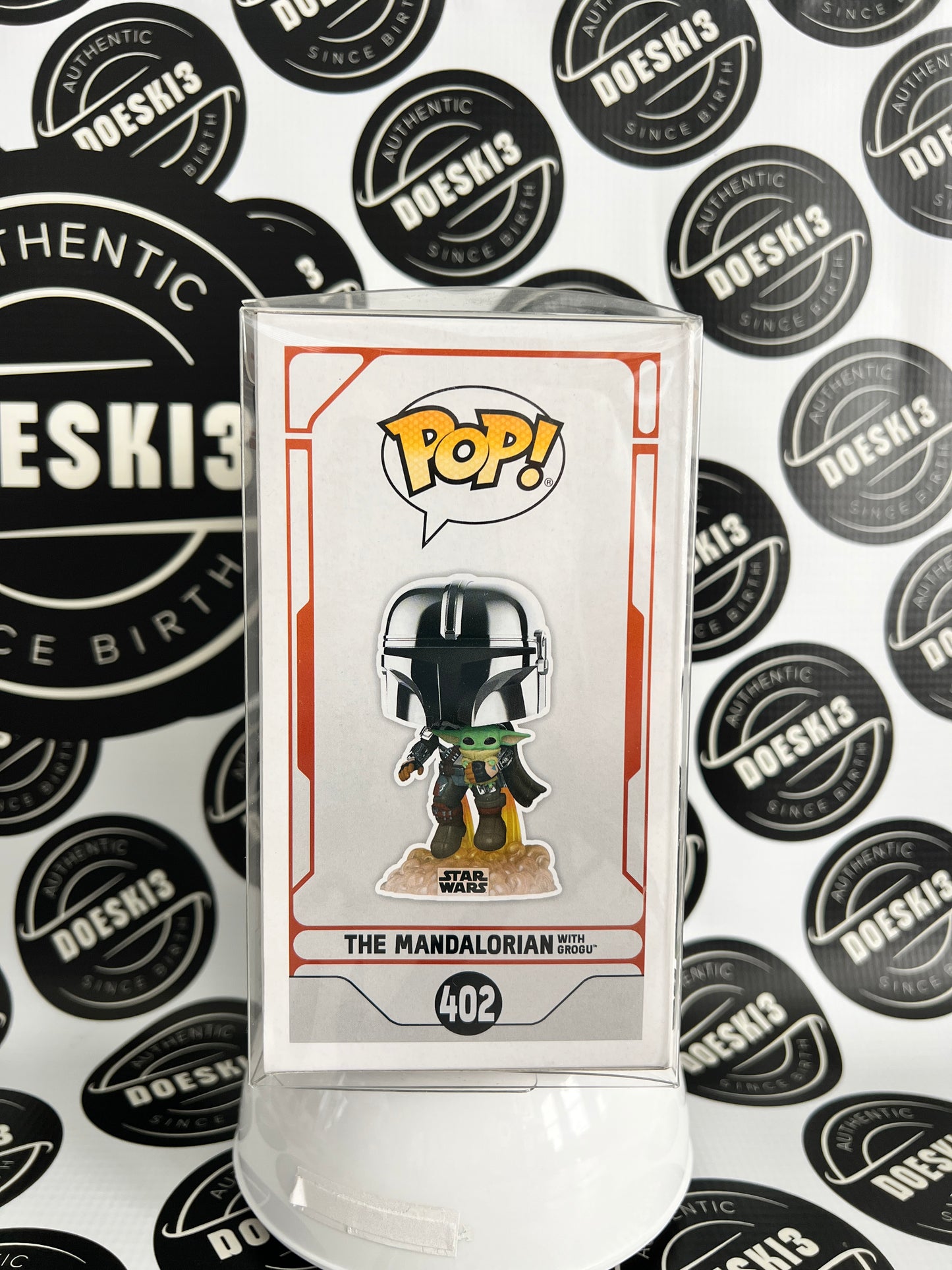 Funko Pop! Star Wars - The Mandalorian with Grogu & Pin #402 Amazon Exclusive W/Protector