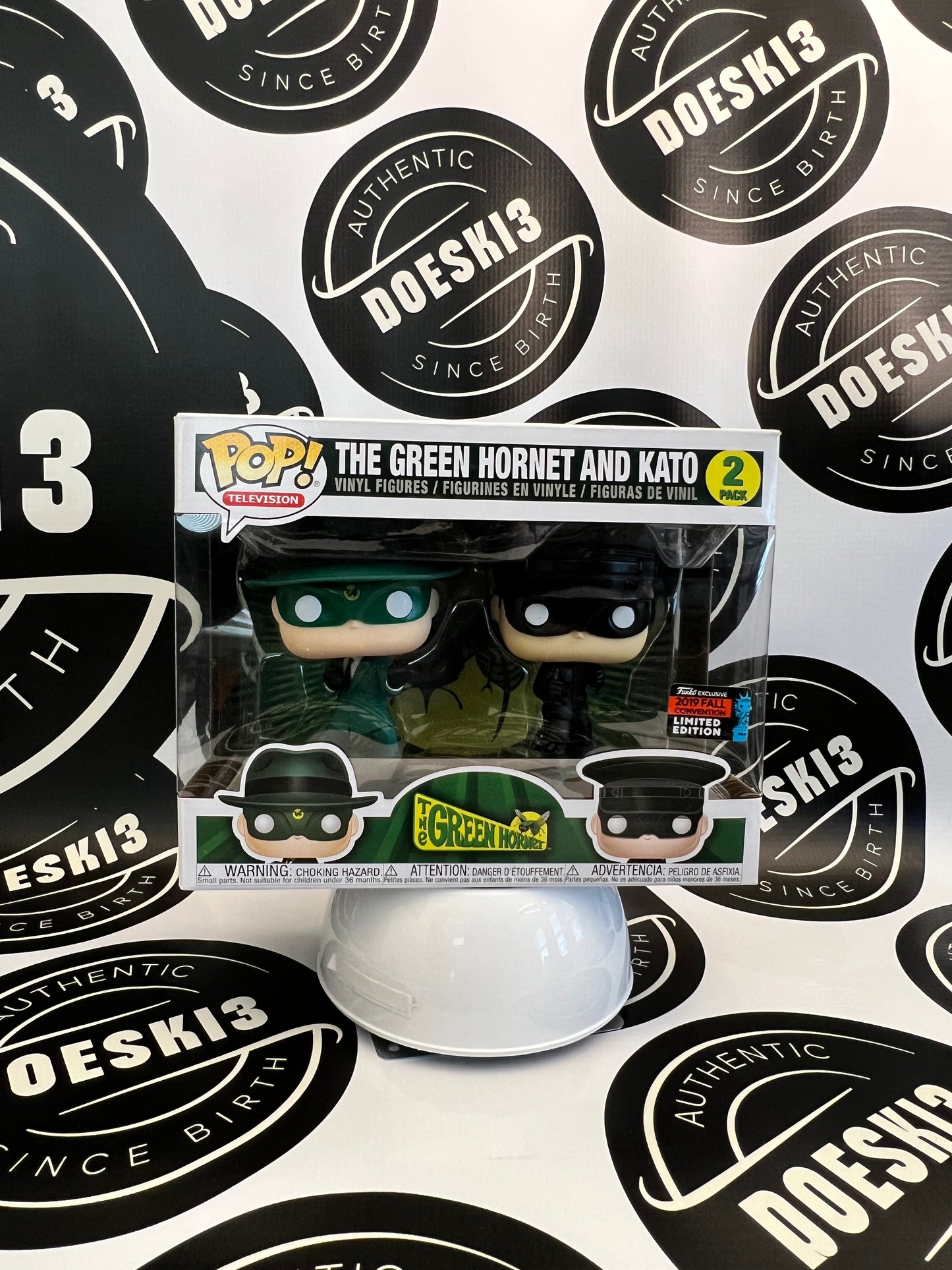 Funko POP! The Green Hornet and Kato 2 Pack 2019 Fall Convention Limited Edition sticker