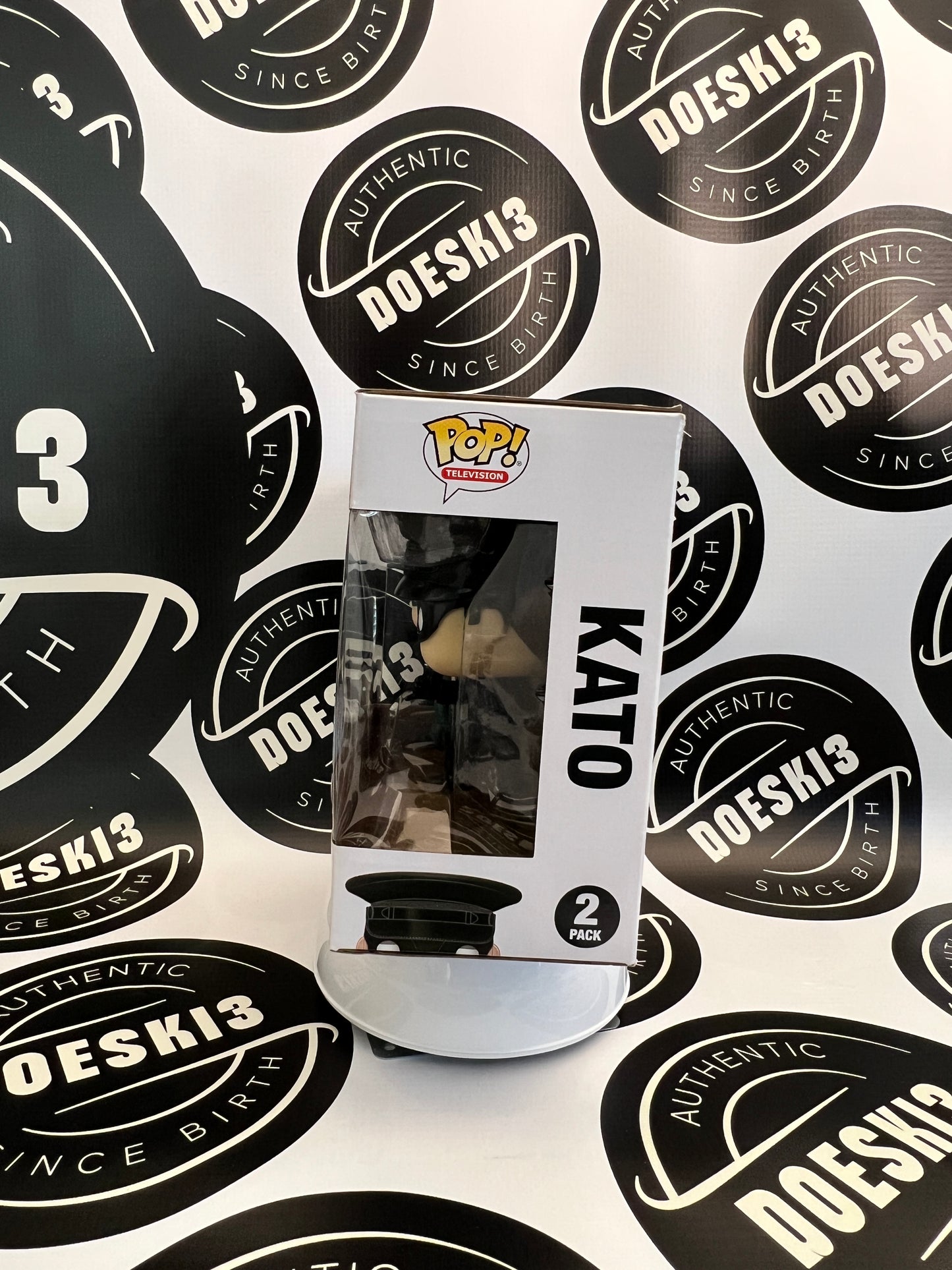 Funko POP! The Green Hornet and Kato 2 Pack 2019 Fall Convention Limited Edition sticker