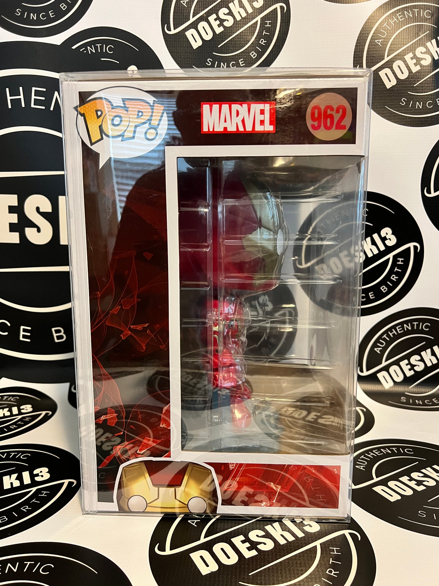 Funko Pop! Marvel Iron Man Mark 43 #962 (10in Jumbo) (Glows in the dark GameStop Exclusive) W/Protector