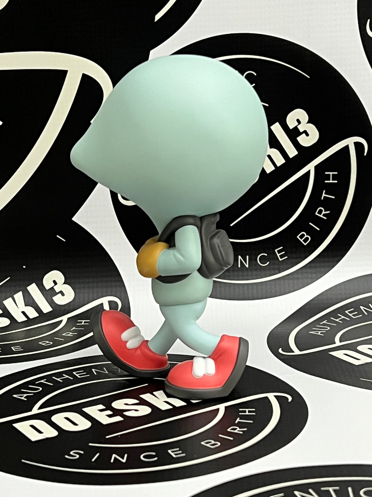 Vandul Blue Walk 6’’ NYCC 2021