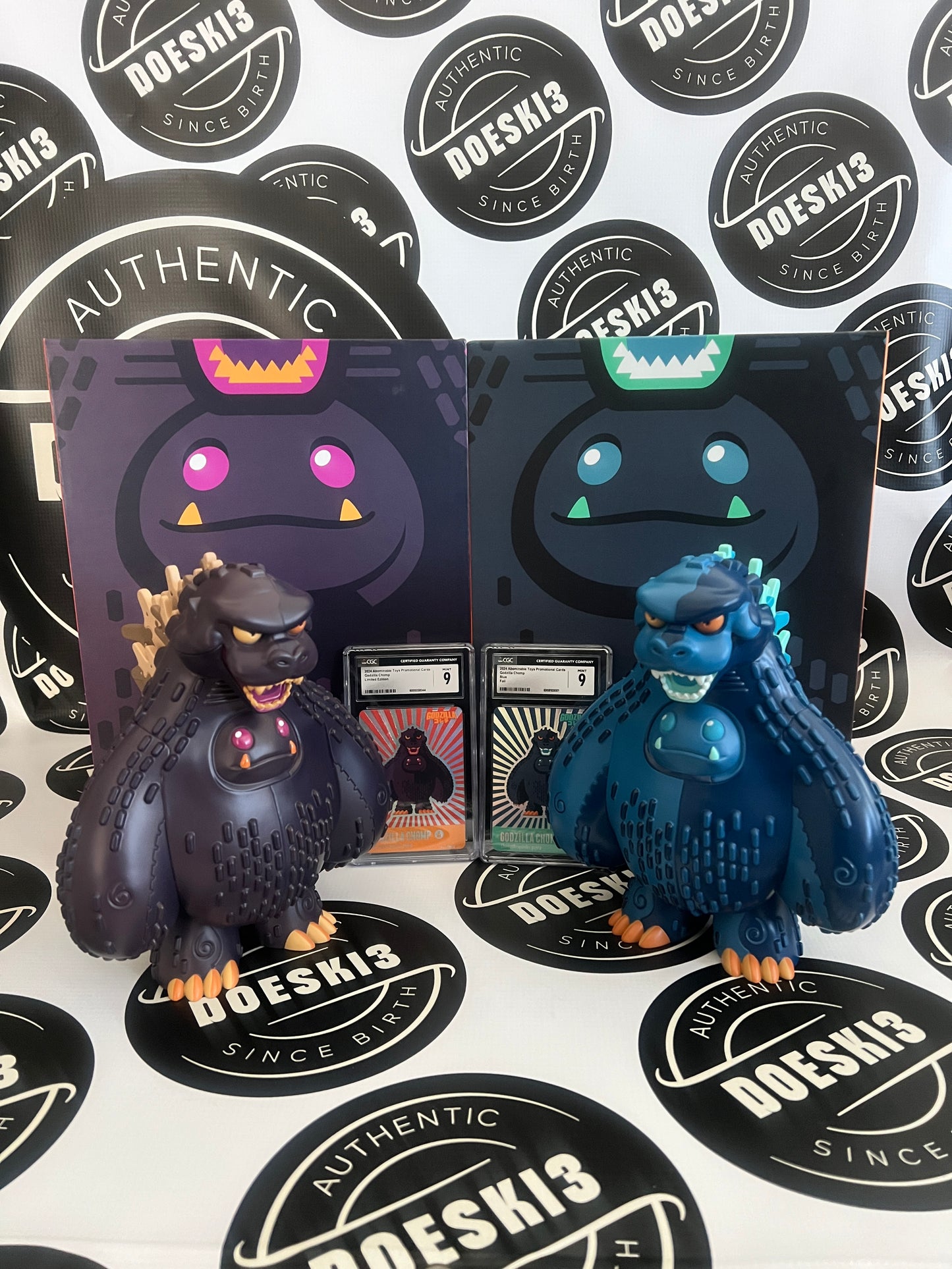 SDCC 2024 Godzilla & NYCC 2024 Heat Ray Godzilla Chomp Plastic Empire Exclusive