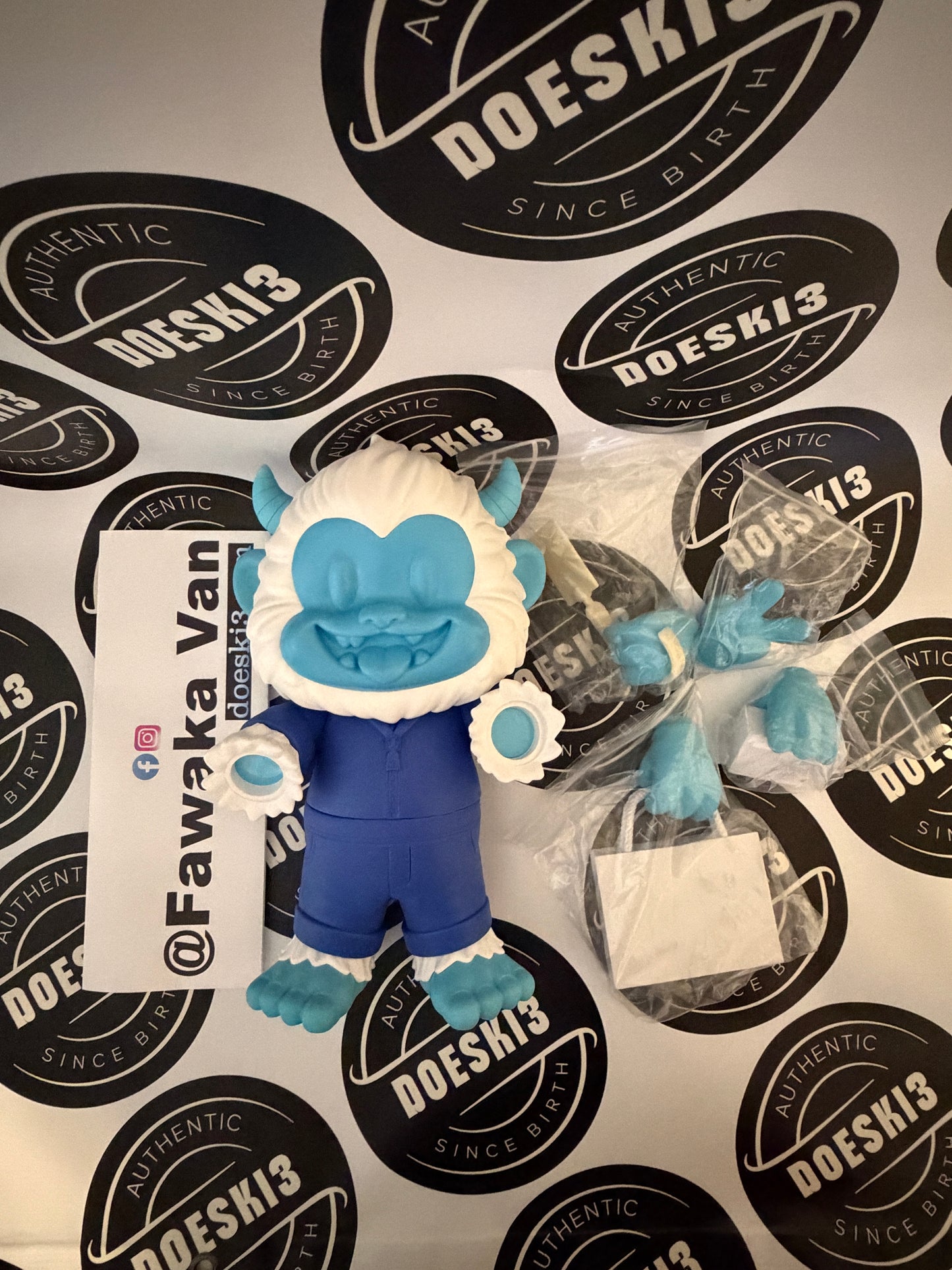 Thrilljoy Proto Mega Pix Bloo NYCC Exclusive (OG)  (Reach out to me)