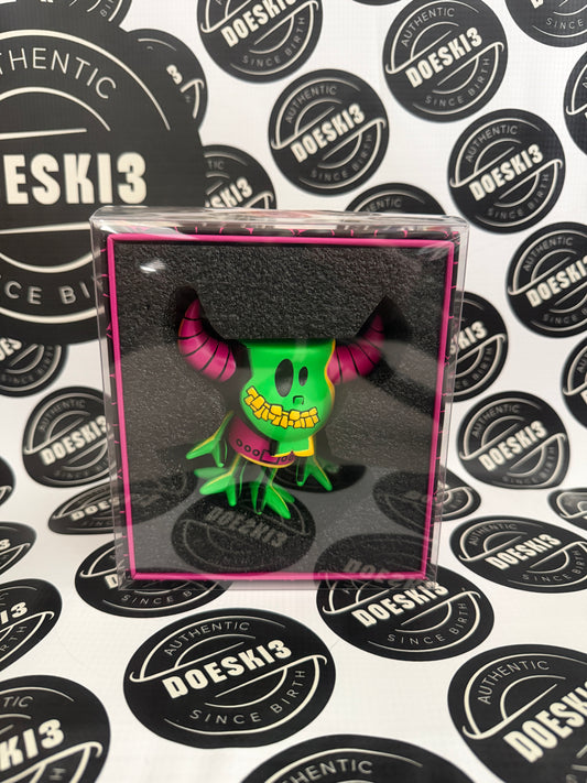 Mischief Toys Green Blacklight Gastley LE 355 W/Protector (Signed) NYCC