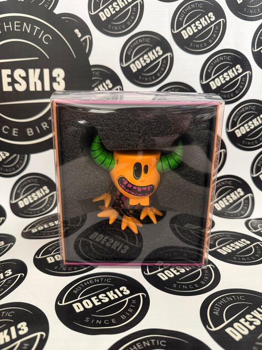 Mischief Toys Halloween Suit Gastley Blacklight LE 185 NYCC Exclusive W/Protector (Signed)