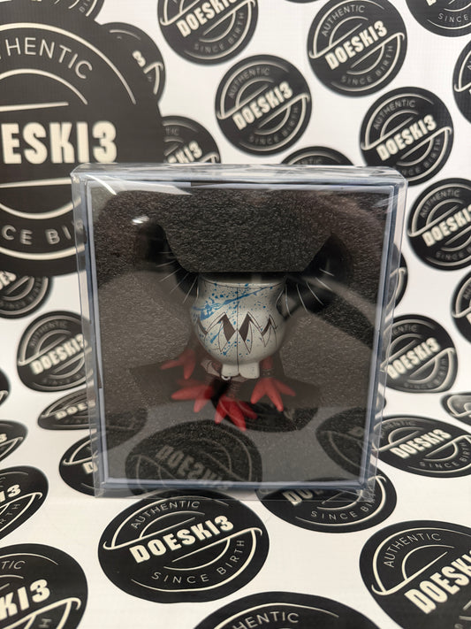 Mischief Toys x GWAR Blue Splatter Minion Gastley LE 150 W/Protector