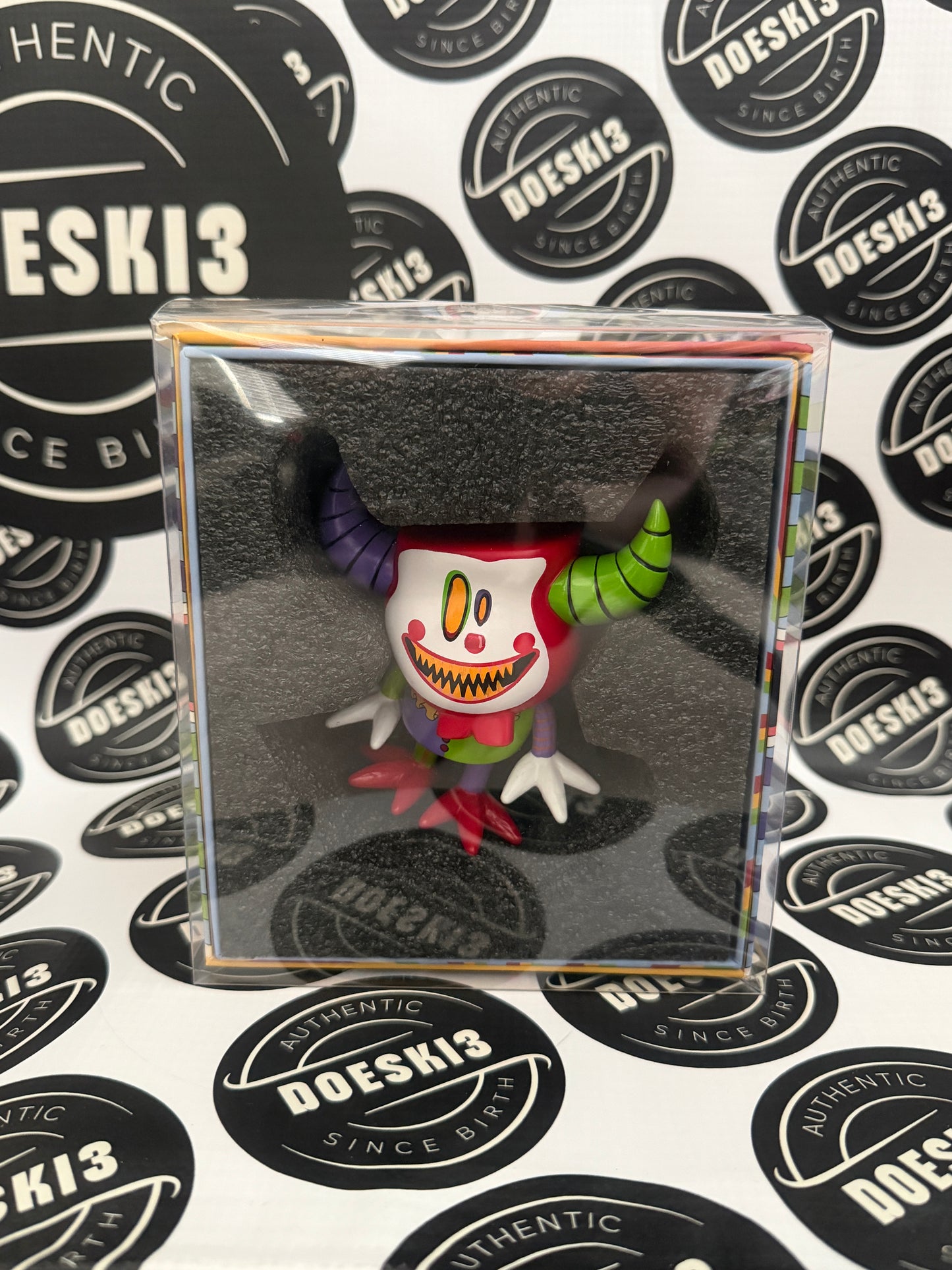Mischief Toys Gastley Clown LE 255 W/Protector (Signed)