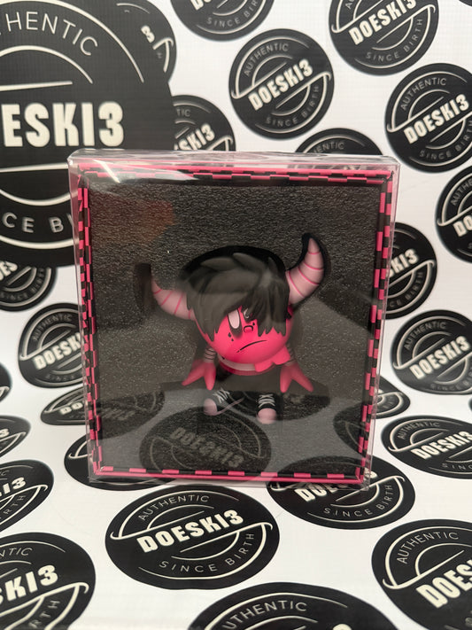 Mischief Toys Broken Heart Emo Gastley LE 214 W/Protector