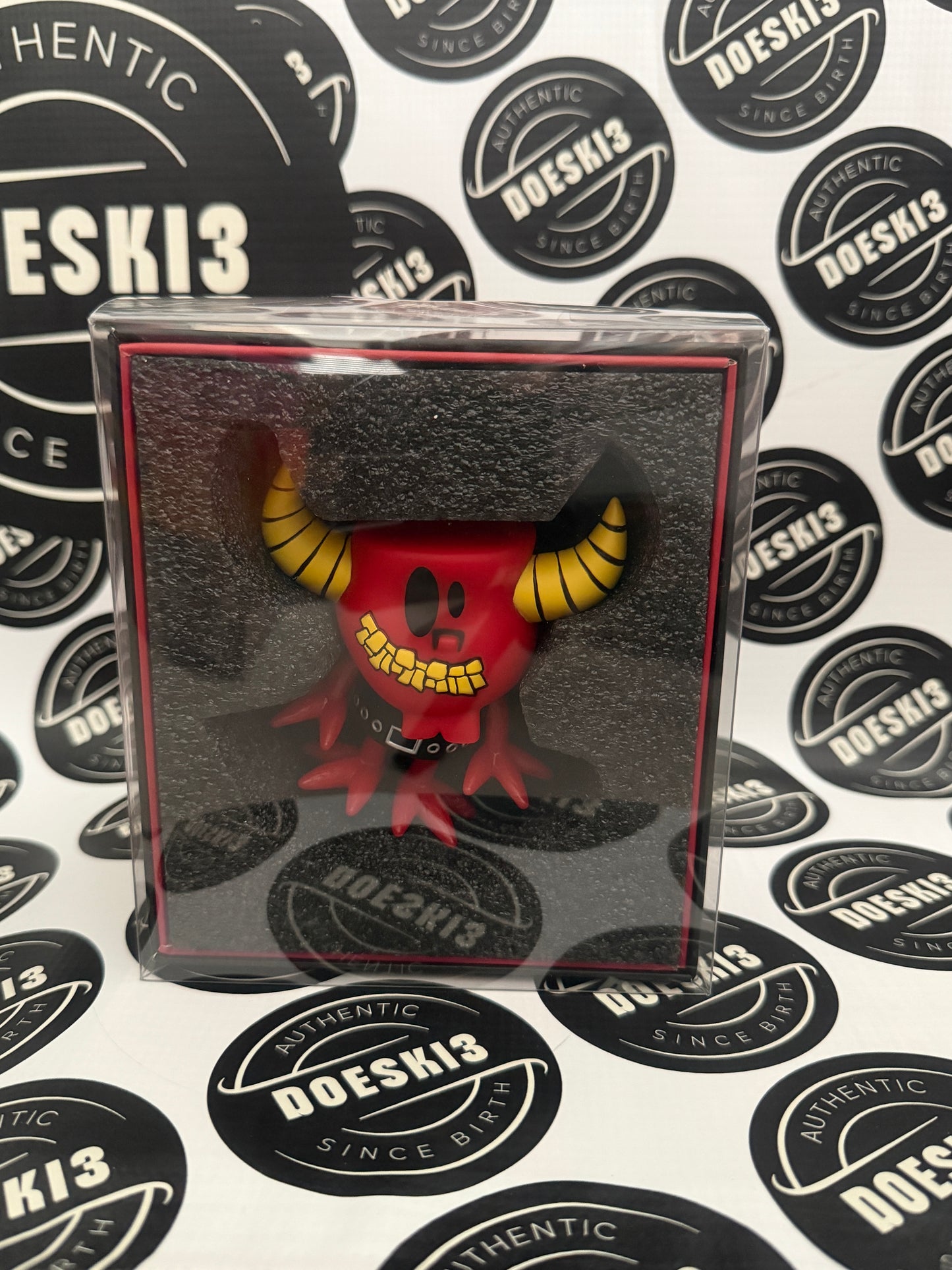 Mischief Toys Red GASTLEY W/Protector