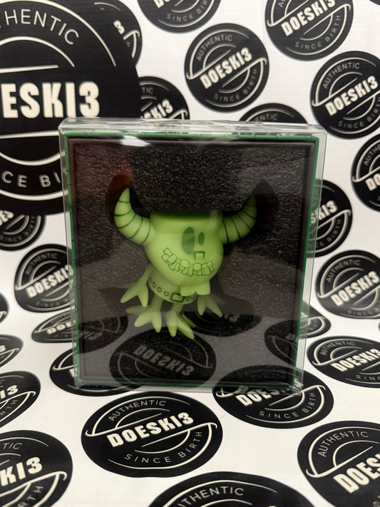 Mischief Toys Green Glow Gastley LE 370 W/Protector (Signed)