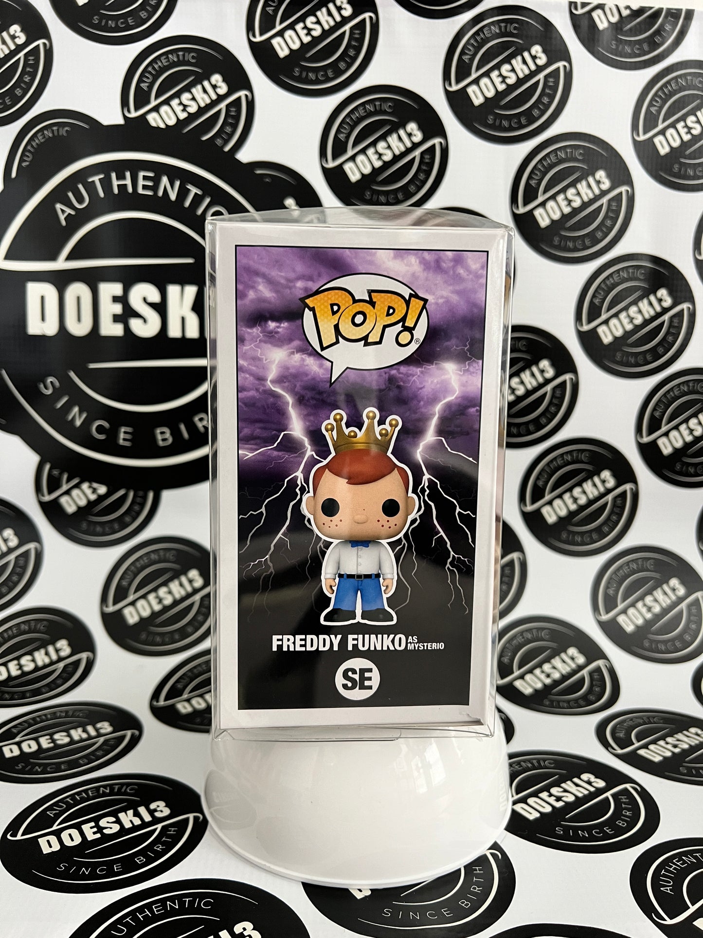 Funko Pop! NYC Heavy Metal Halloween Freddy Funko As Mysterio LE 5000 W/Protector
