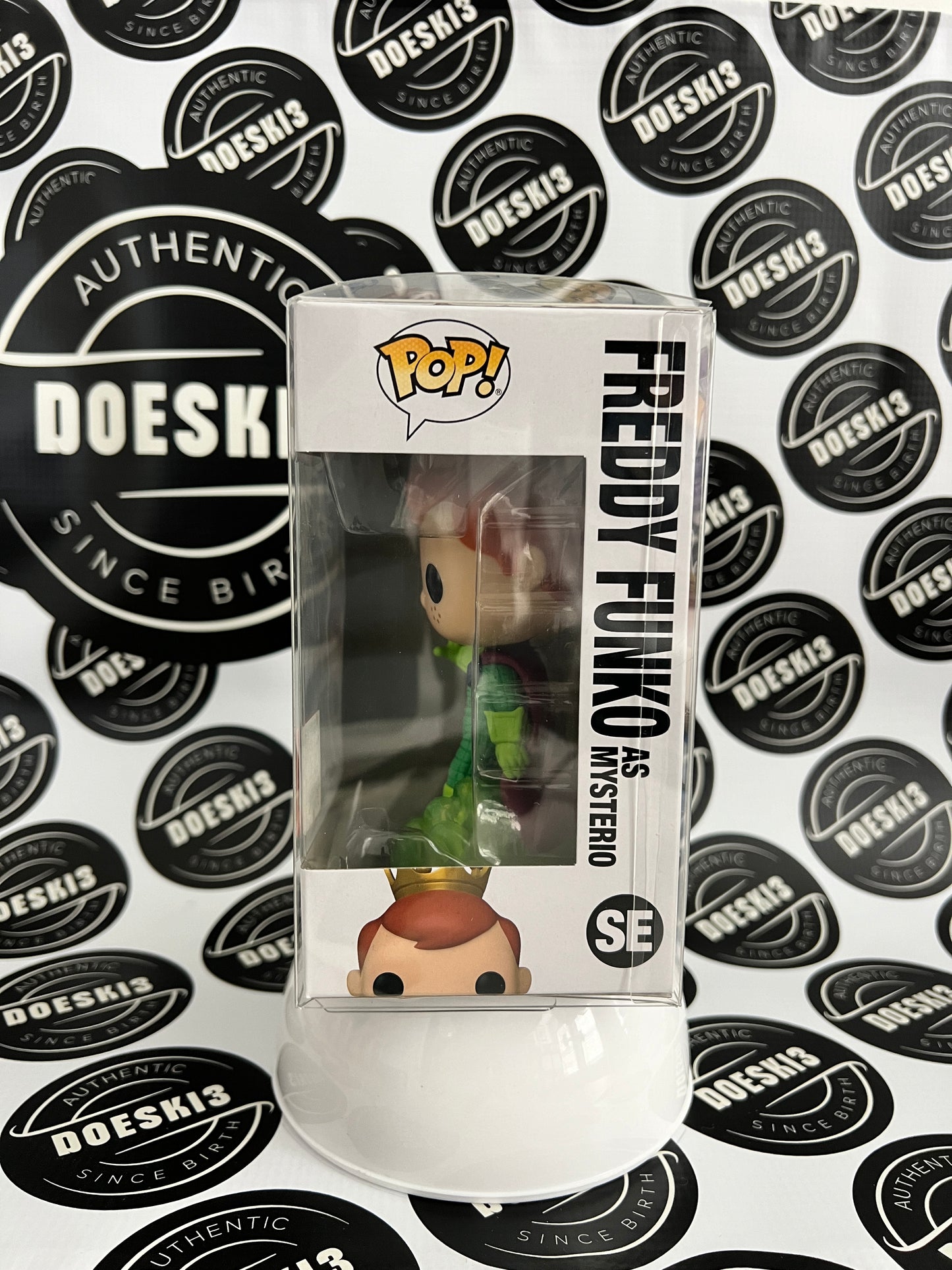 Funko Pop! NYC Heavy Metal Halloween Freddy Funko As Mysterio LE 5000 W/Protector