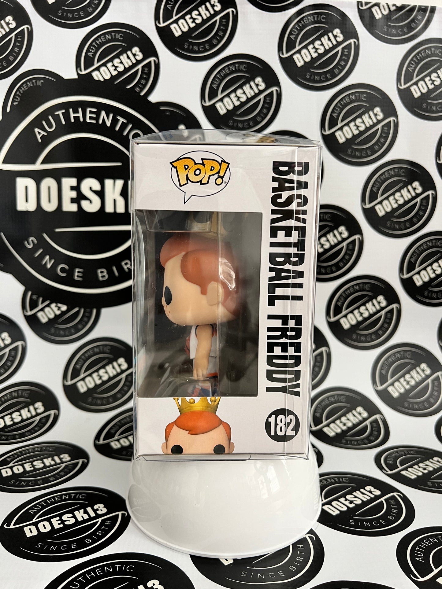 Funko Pop! Basketball Freddy #182 (2021 Fall Convention Exclusive) W/Protector