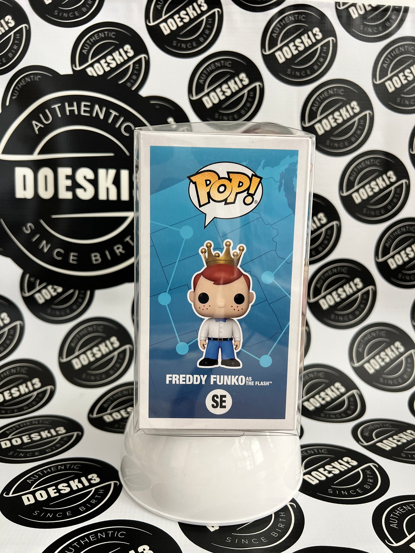 Funko Pop! Freddy Funko as The Flash. Fun on the Run Funko Exclusive W/Protector