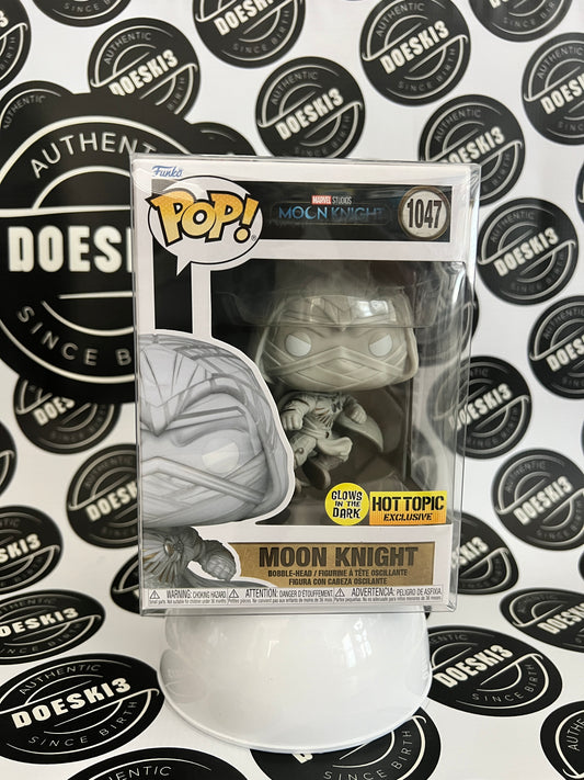 Funko POP! Marvel Moon Knight #1047 Moon Knight Jumping (GITD Hot Topic Exclusive)W/Protector