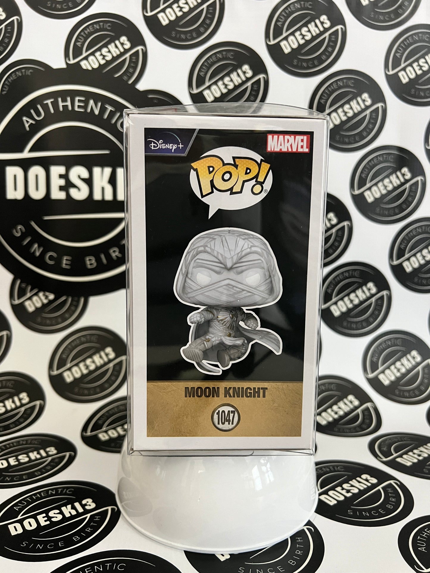 Funko Pop! Moon Knight #1047 Marvel Studios W/Protector