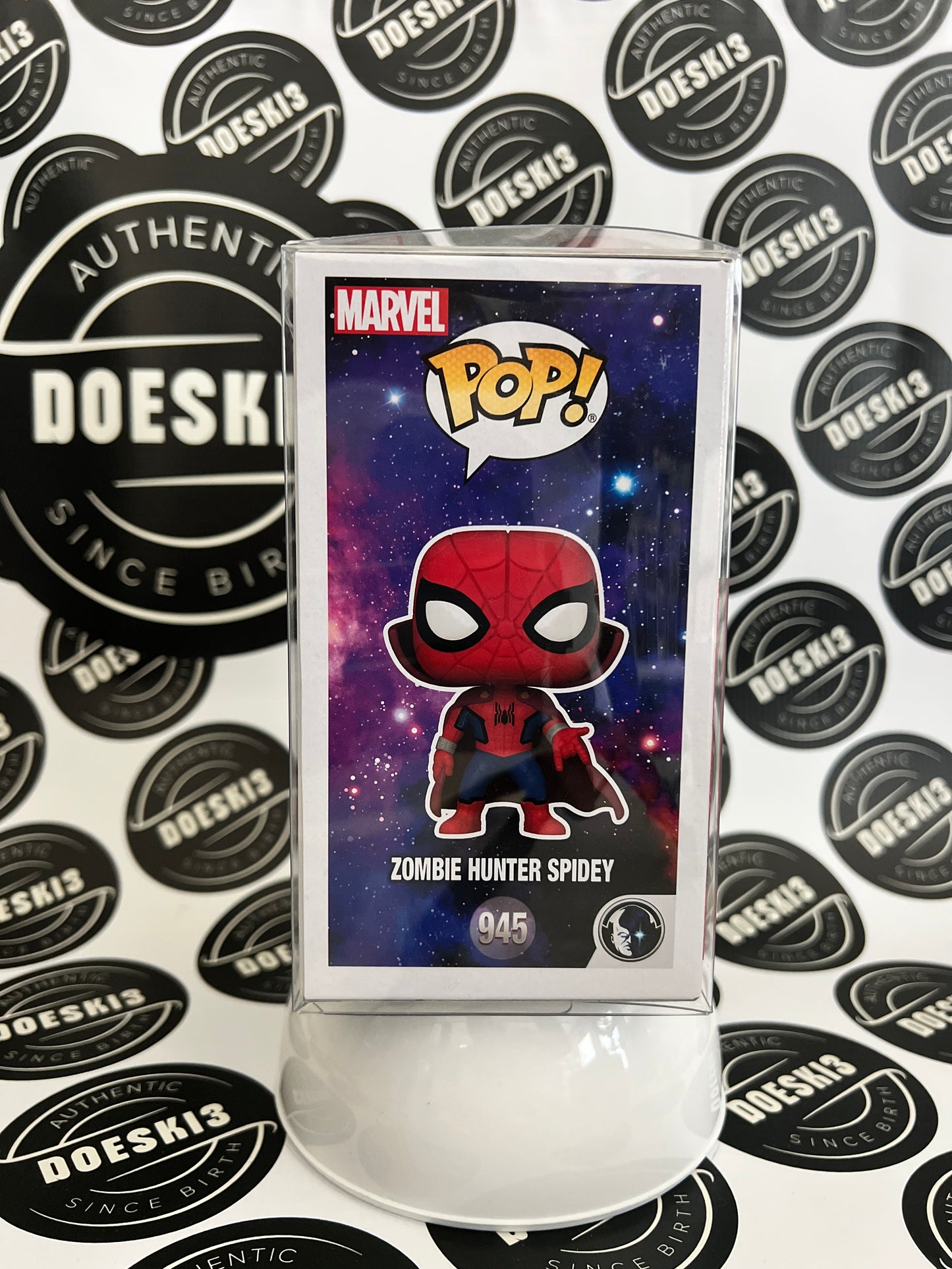 Funko Pop! : Marvel What If #945 - Zombie Hunter Spidey W/Protector