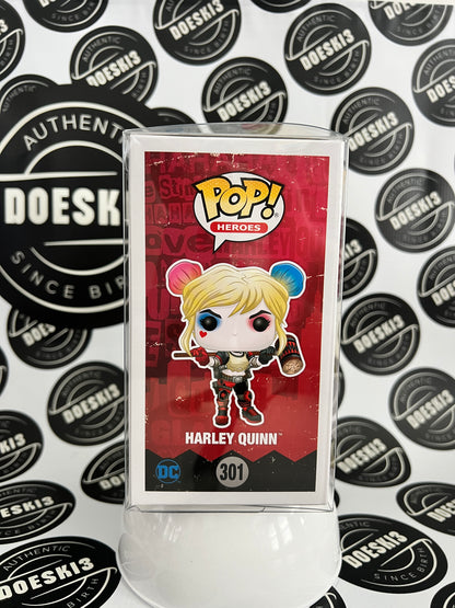 Funko Pop! DC Super Heroes - Harley Quinn With Mallet #301 GameStop Exclusive W/Protector