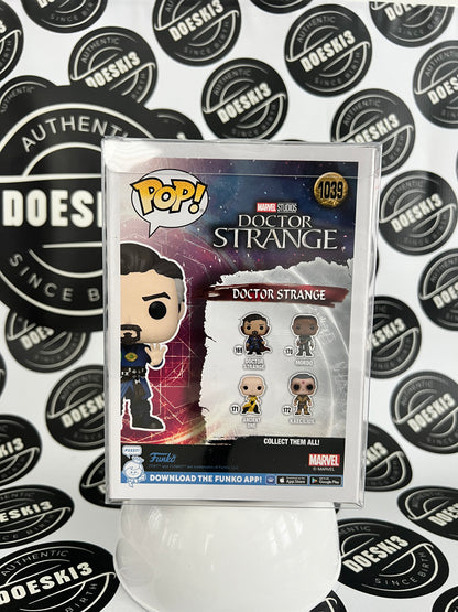 Funko Pop! Doctor Strange #1039 GITD Glows in the Dark - TargetCon Exclusive W/Protector