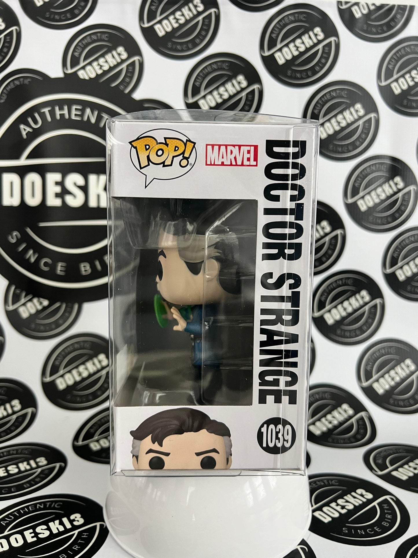 Funko Pop! Doctor Strange #1039 GITD Glows in the Dark - TargetCon Exclusive W/Protector