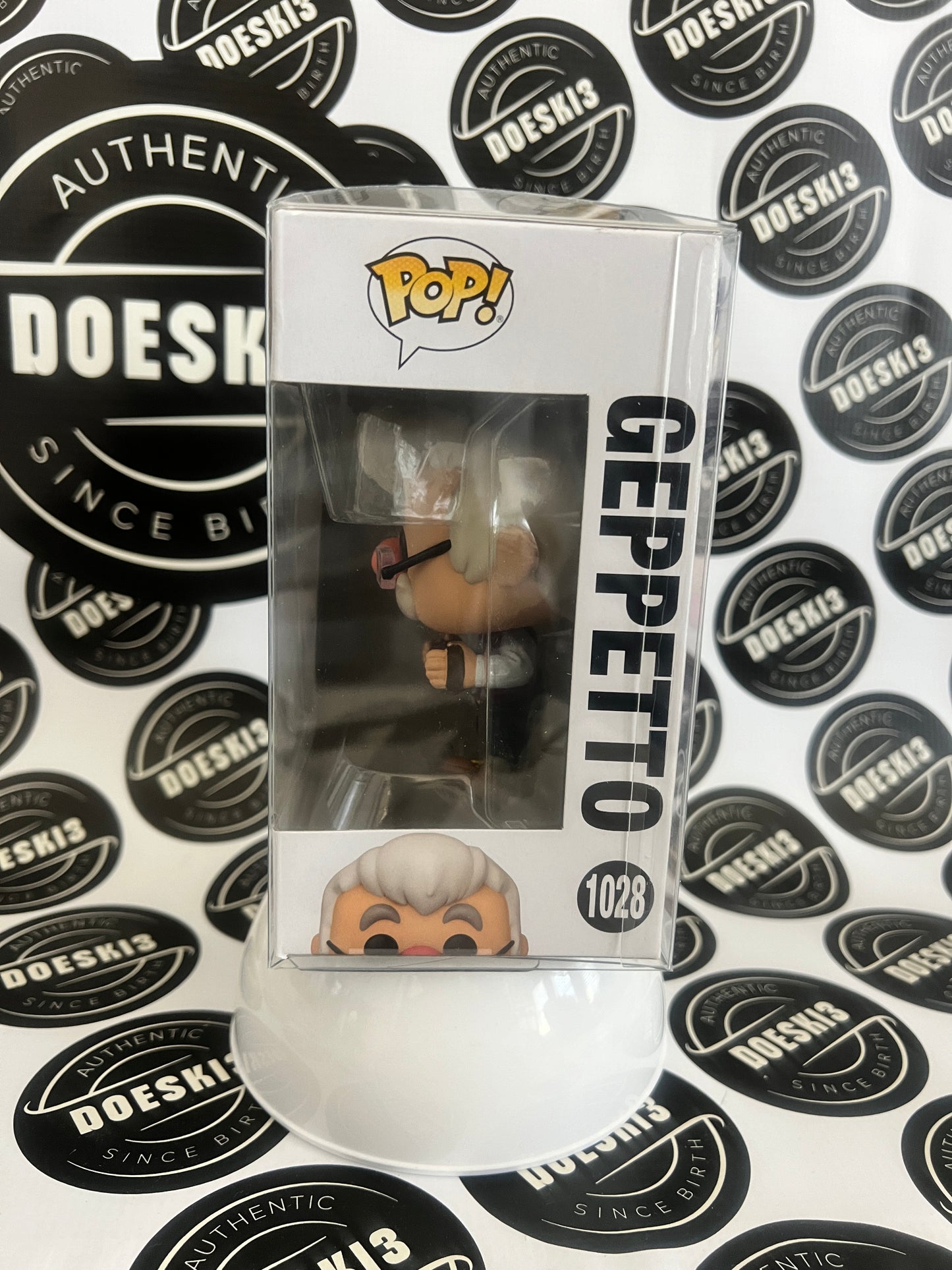 Funko Pop! Disney Pinocchio Geppetto #1028 W/Protector