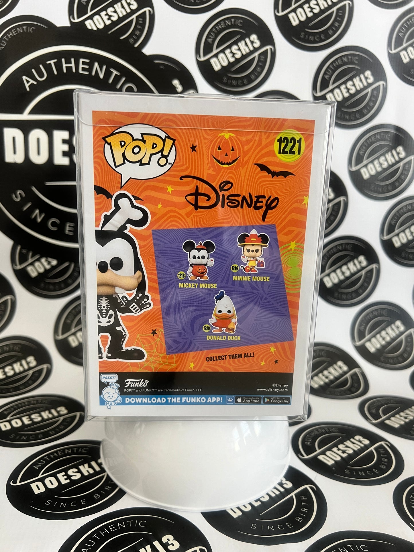 Funko Pop! Disney Goofy #1221 GITD Entertainment Earth Exclusive W/Protector