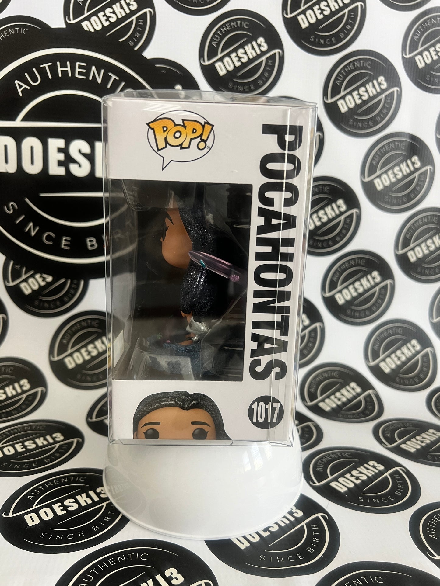 Funko Pop Disney Princess Pocahontas Diamond Collection #1017 Hot Topic Exclusive W/Protector