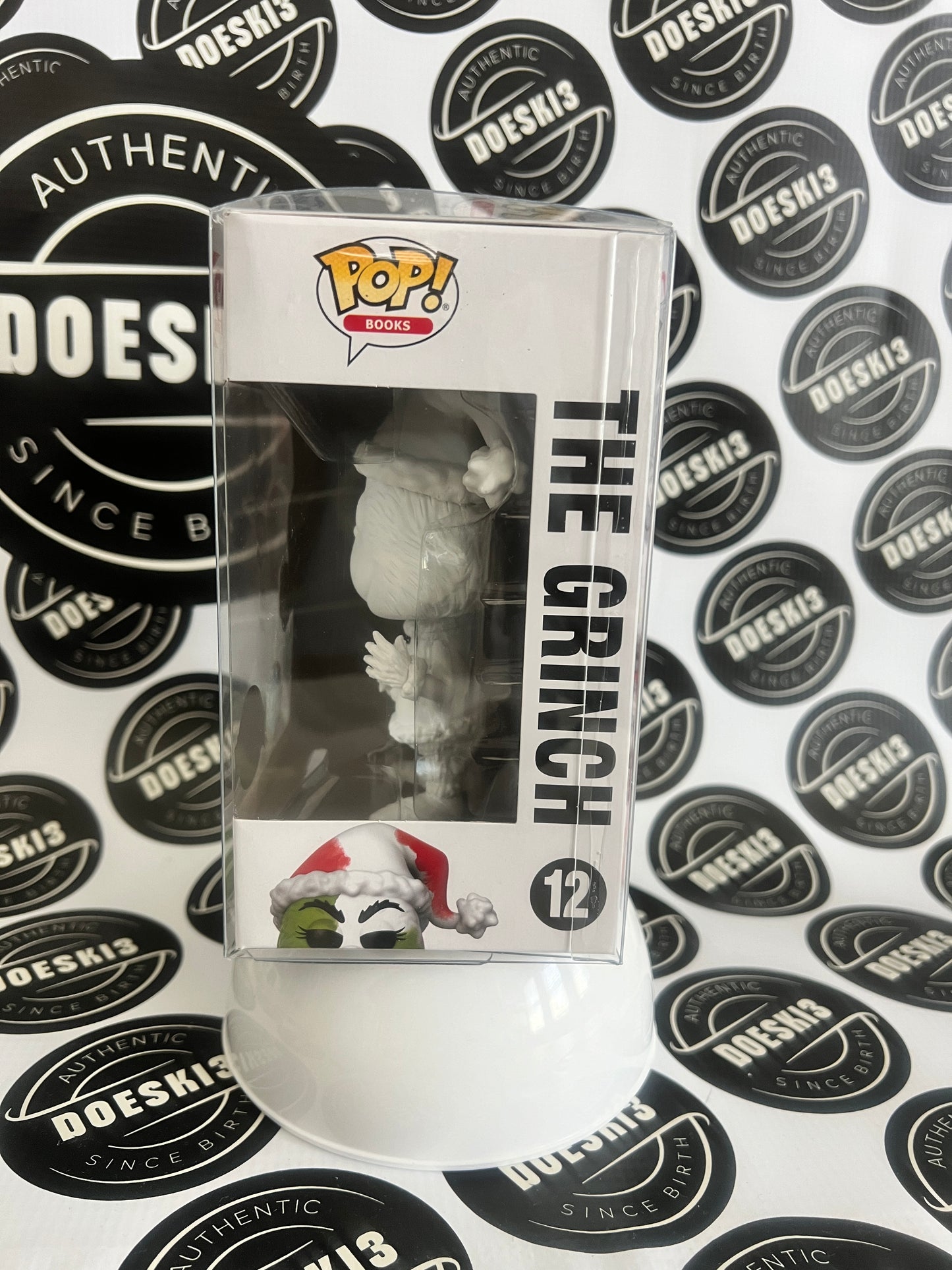 Funko Pop! Vinyl: Dr. Seuss - The Grinch DIY ( Special Edition) #12 W/Protector