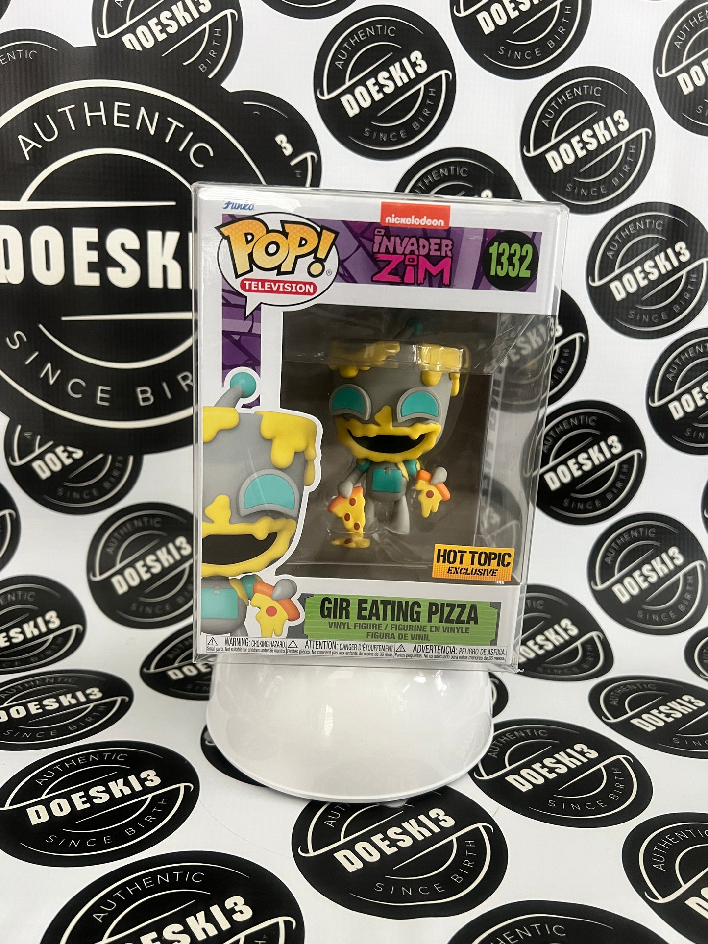 Funko Pop! Invader Zim - Gir Eating Pizza #1332 (Hot Topic Exclusive) W/Protector