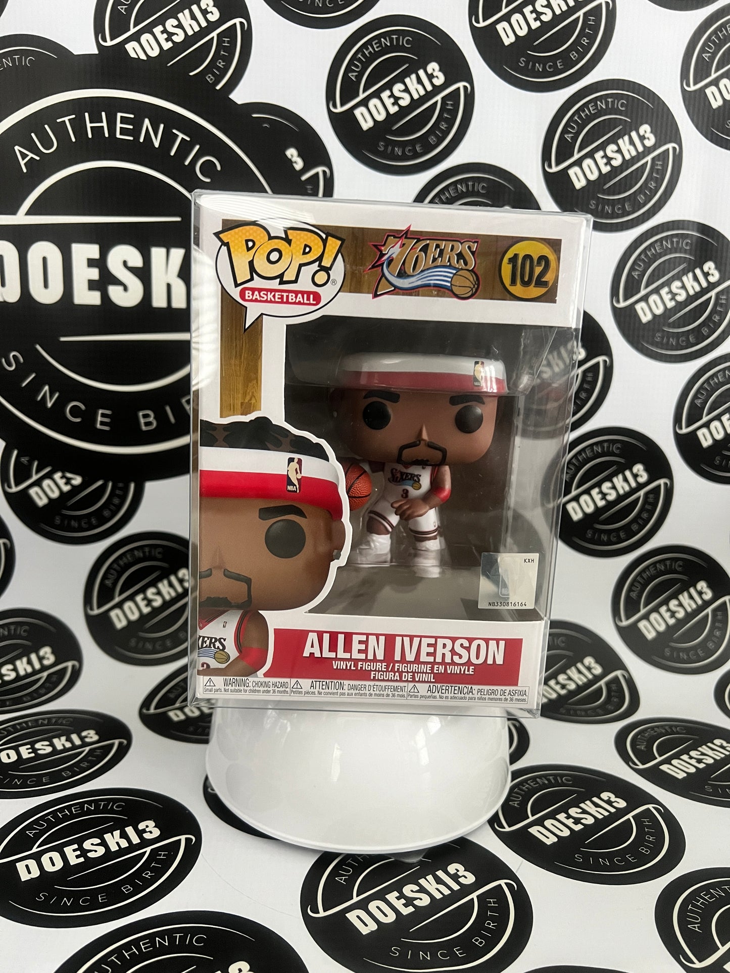 Funko Pop NBA: Legends - Allen Iverson (Sixers Home) #102 W/Protector