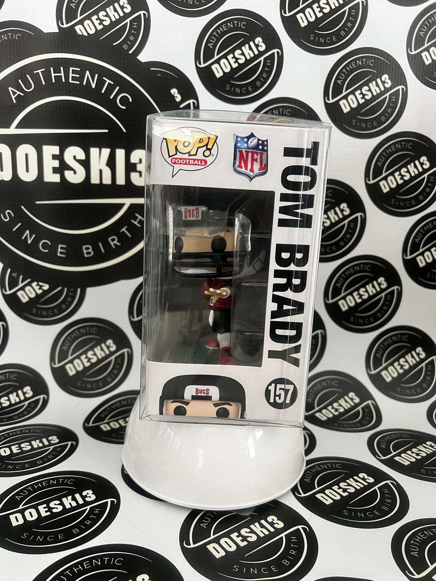 Funko Pop! NFL Tom Brady Tampa Bay Buccaneers #157 W/Protector