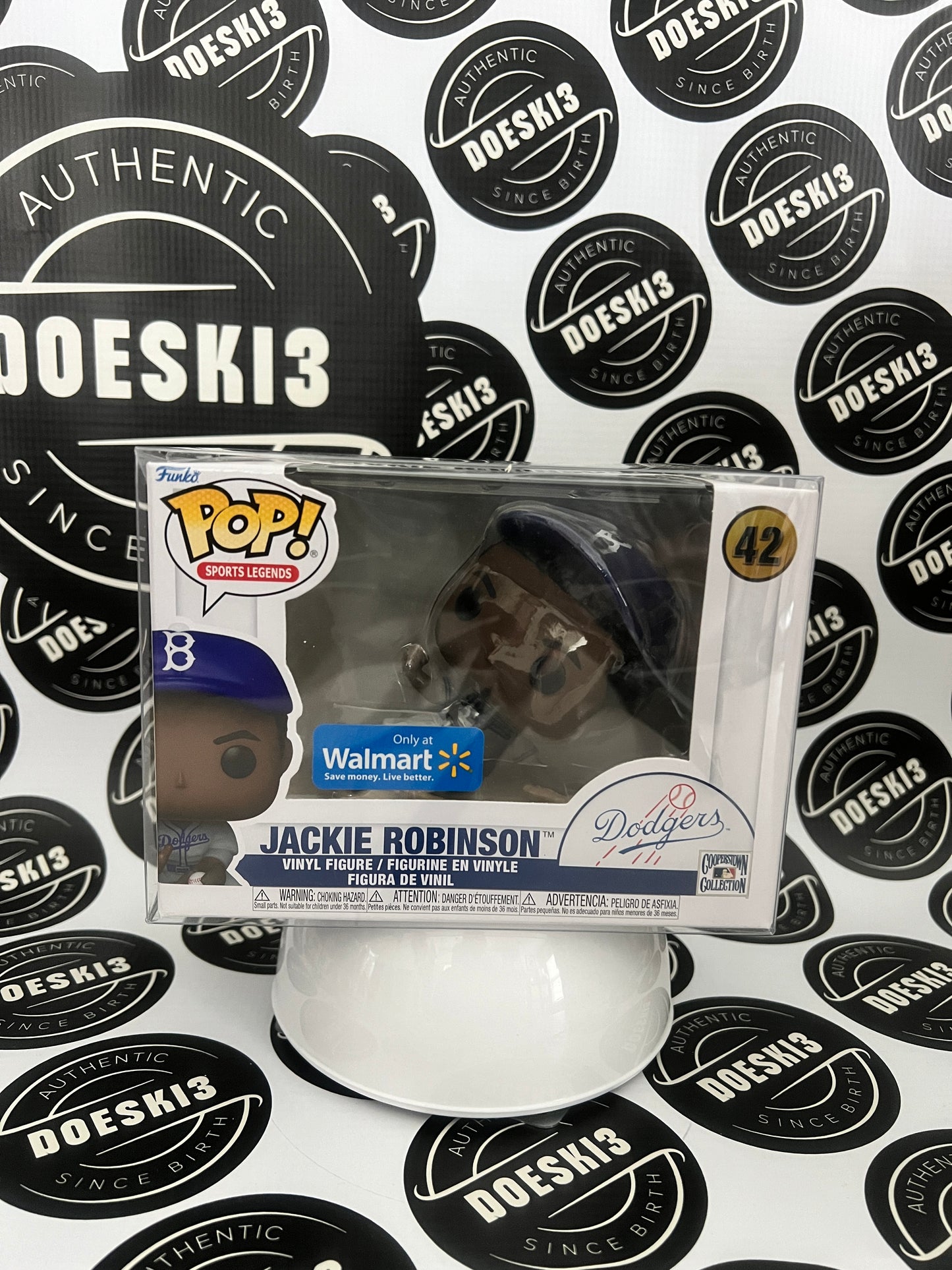 Funko Pop! MLB : Jackie Robinson #42 Walmart Exclusive W/Protector