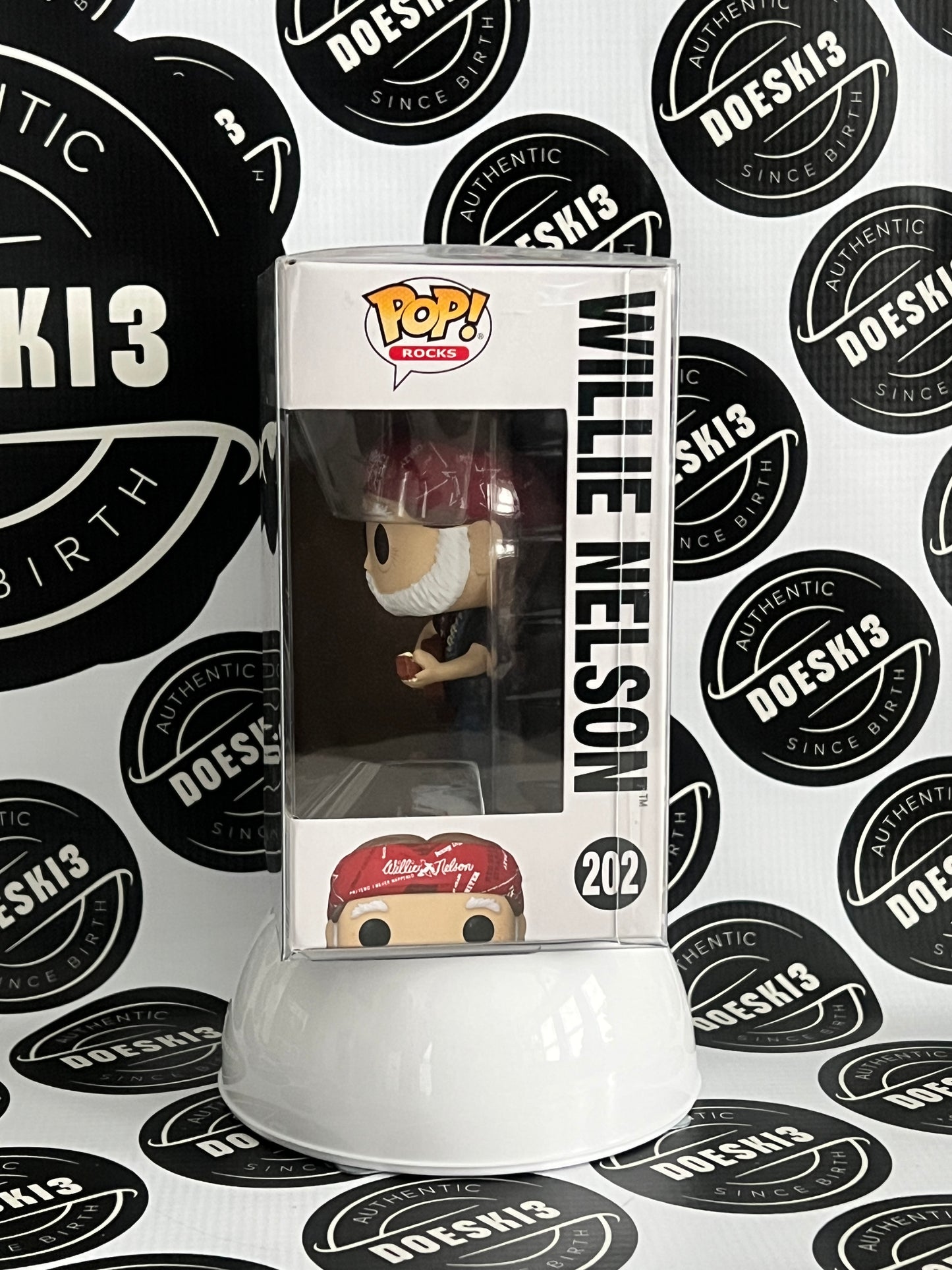 Funko Pop! Willie Nelson #202 W/Protector