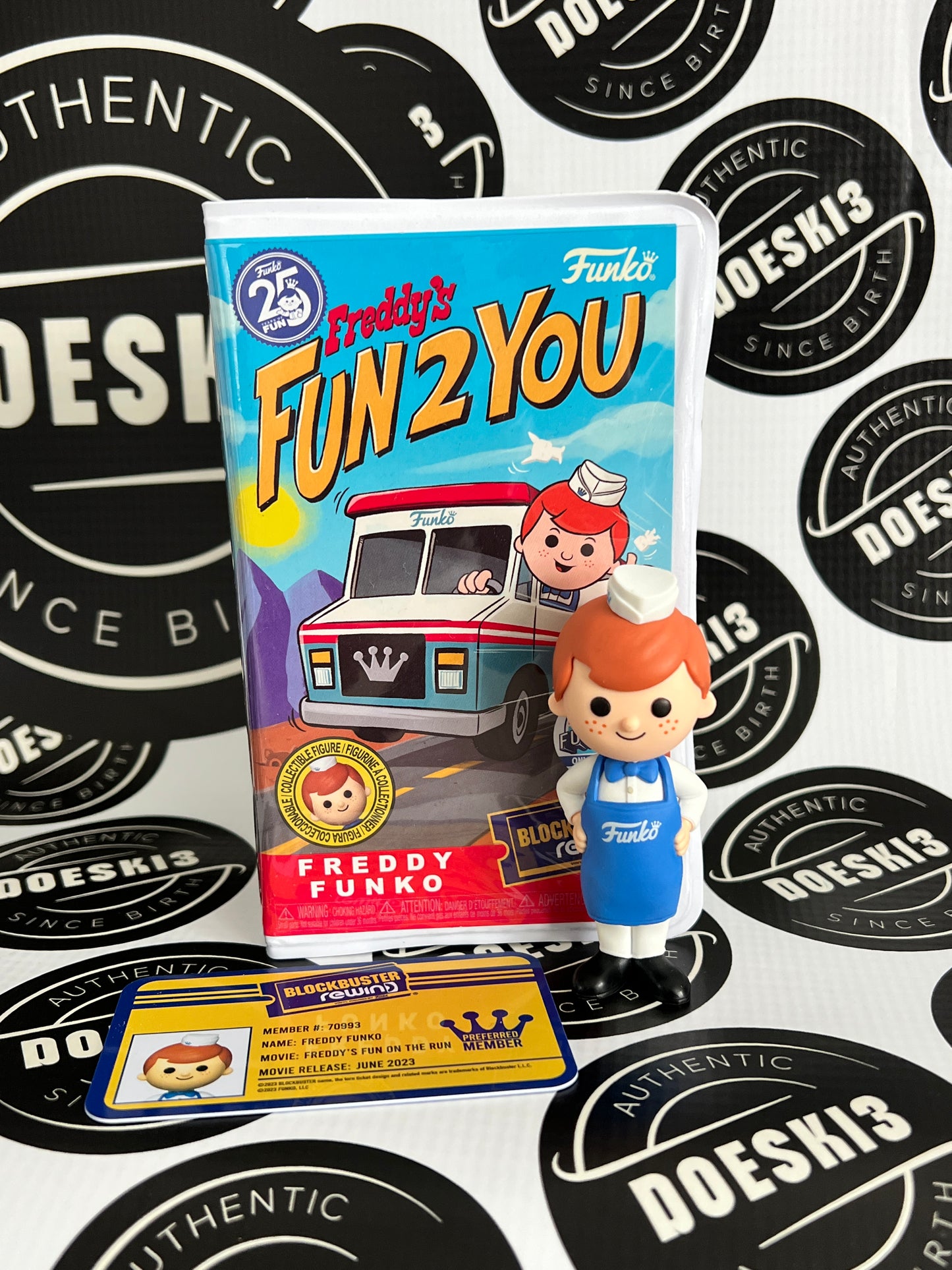 Funko Rewind: Freddy Funko - Funko Fun On The Run