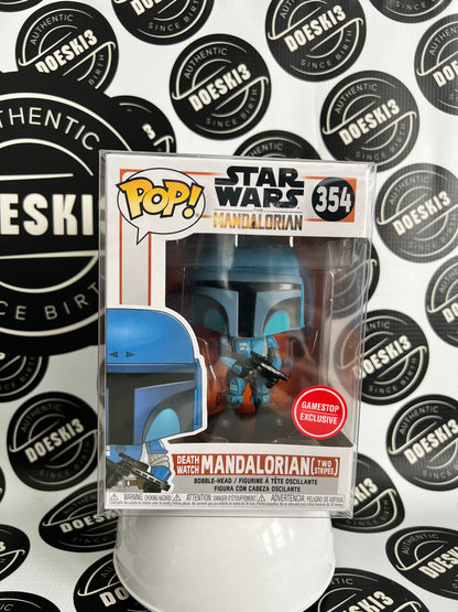 Funko Pop! Star Wars Death Watch Mandalorian Two Stripes #354 GameStop Exclusive W/Protector