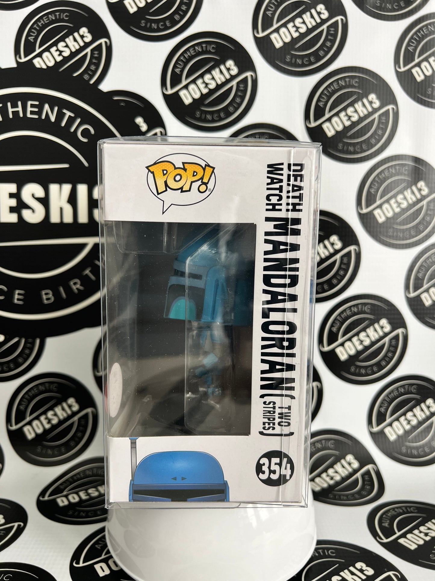 Funko Pop! Star Wars Death Watch Mandalorian Two Stripes #354 GameStop Exclusive W/Protector