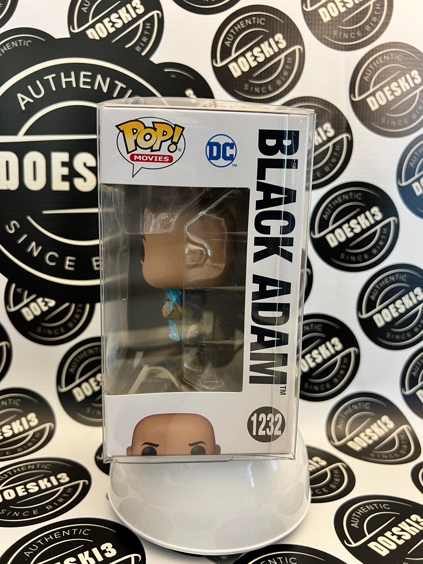 Funko Pop! Movies Black Adam #1232 Glow GITD Chase W/Protector