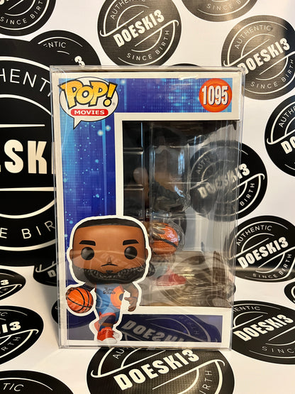 Funko Pop! LeBron James Space Jam #1095 10in Jumbo Pop Walmart Exclusive W/Protector